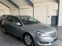 Gebraucht Opel Insignia Edition 140 PS (102 kW) 2014 Silber Kombi