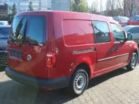 Gebraucht VW Caddy 102 PS (75 kW) 2020 Rot Van / Kleinbus