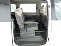 Second-hand VW Multivan Goal 150 CP (110 kW) 2024 Alb Monovolum