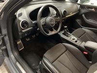 gebraucht Audi A3 Sportback 2.0 TDI S line Innen/Außen LED Navi