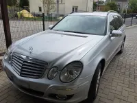 Gebraucht Mercedes E200 184 PS (135 kW) 2007 Silber Limousine