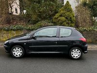Gebraucht Peugeot 206 75 PS (55 kW) 2005 Schwarz Kleinwagen
