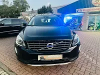 Gebraucht Volvo XC60 Momentum 190 PS (139 kW) 2015 Schwarz SUV