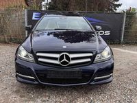 Gebraucht Mercedes C180 156 PS (114 kW) 2012 Blau Coupé