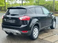 Usado Ford Kuga Trend 140 HP (102 kW) 2012 Preto SUV