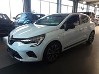 Gebraucht Renault Clio V Equilibre 67 PS (49 kW) 2023 Weiß Limousine