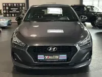 Gebraucht Hyundai i30 Passion Plus 310 PS (228 kW) 2018 Grau Limousine