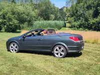 Gebraucht Opel Astra 150 PS (110 kW) 2010 Grün Cabrio