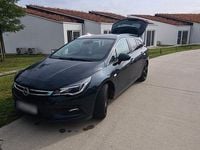Gebraucht Opel Astra Edition 150 PS (110 kW) 2017 Grün Kombi
