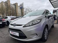 Gebraucht Ford Fiesta Trend 82 PS (60 kW) 2009 Silber Kleinwagen
