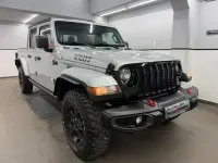 Gebraucht Jeep Gladiator Sport 339 PS (249 kW) 2023 Zynith silver (metallic) Pickup