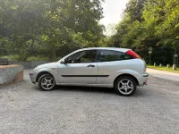 Gebraucht Ford Focus 100 PS (73 kW) 2003 Silber Kleinwagen