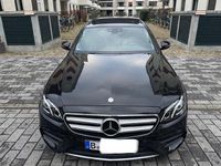 Gebraucht Mercedes E220 AMG line 194 PS (142 kW) 2016 Schwarz Limousine