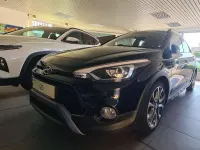 Gebraucht Hyundai i20 YES! 90 PS (66 kW) 2018 Phantom black. / mic Kleinwagen