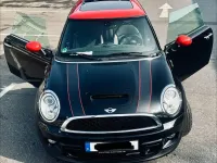 Gebraucht Mini John Cooper Works 211 PS (155 kW) 2011 Schwarz Kleinwagen