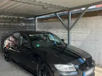 Gebraucht BMW 320 181 PS (133 kW) 2009 Schwarz Limousine