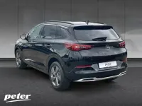 Gebraucht Opel Grandland X Elegance 131 PS (96 kW) 2023 Diamant schwarz/karbon schwarz SUV