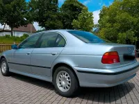 Gebraucht BMW 520 150 PS (110 kW) 1997 Grau Kleinwagen
