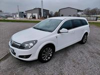 Gebraucht Opel Astra Edition 116 PS (85 kW) 2010 Weiß Kombi