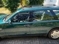 Gebraucht Mercedes E200 Classic 136 PS (100 kW) 1998 Grün Limousine