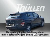 Neu Hyundai Kona Select 137 PS (100 kW) 2026 Grau SUV