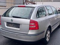 Gebraucht Skoda Octavia Ambiente 150 PS (110 kW) 2005 Silber Kombi