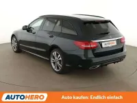 Gebraucht Mercedes C300 AMG line 245 PS (180 kW) 2019 Smaragdgruen Kombi