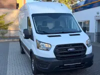 Używany Ford Transit 131 KM (96 kW) 2022 Biały Sedan/Limuzyna