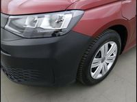 Gebraucht VW Caddy Basis 150 PS (110 kW) 2024 Fortanarot (red), metallic Van / Kleinbus