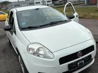 Usata Fiat Punto 69 CV (50 kW) 2012 Bianco Utilitaria