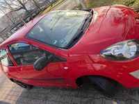 Gebraucht Renault Twingo 75 PS (55 kW) 2010 Rot Kleinwagen