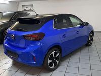 Gebraucht Opel Corsa-e Elegance 100 kW (136 PS) 2022 Perl blau/voltaik blau Kleinwagen