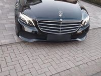 Gebraucht Mercedes E220 Avantgarde 194 PS (142 kW) 2019 Schwarz Kombi