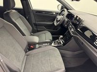 Usata VW T-Roc R-line 150 CV (110 kW) 2025 Grigio SUV
