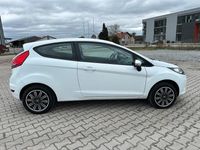 Gebraucht Ford Fiesta 82 PS (60 kW) 2009 Weiß Kleinwagen