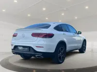 Gebraucht Mercedes GLC300de AMG 194 PS (142 kW) 2022 Weiß Coupé