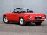 Gebraucht MG B 95 PS (69 kW) 1972 Flame red Cabrio