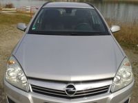 Gebraucht Opel Astra 101 PS (74 kW) 2007 Silber Kombi