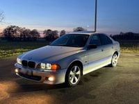 Gebraucht BMW 525 163 PS (119 kW) 2002 Silber Limousine