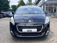 Gebraucht Peugeot 5008 Allure 156 PS (114 kW) 2014 Schwarz Van / Kleinbus