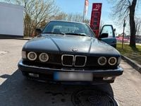 Gebraucht BMW 730 188 PS (138 kW) 1990 Schwarz Limousine