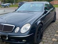Gebraucht Mercedes E350 300 PS (220 kW) 2005 Schwarz Limousine