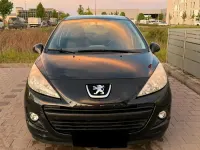 Gebraucht Peugeot 207 95 PS (69 kW) 2010 Schwarz Kleinwagen