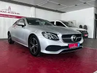 Gebraucht Mercedes E220 194 PS (142 kW) 2019 Silber Coupé
