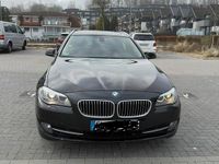 Gebraucht BMW 520 184 PS (135 kW) 2012 Schwarz Kombi