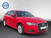 Gebraucht Audi A3 e-tron Design 150 PS (110 kW) 2017 Rot (tangorot metallic) Kleinwagen