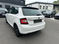 Gebraucht Skoda Fabia Ambition 90 PS (66 kW) 2017 Weiß Limousine