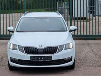 Gebraucht Skoda Octavia 115 PS (84 kW) 2018 Weiß Kombi