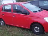Gebraucht Daihatsu Cuore Plus 58 PS (42 kW) 2003 Rot Kleinwagen