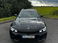 Gebraucht BMW 320 190 PS (139 kW) 2020 Schwarz Kombi